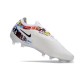 Korki piłkarskie Nike Phantom GX FG Biały Złoty