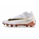 Korki Pilkarskie Nike Phantom GX Elite DF FG Biały Złoto